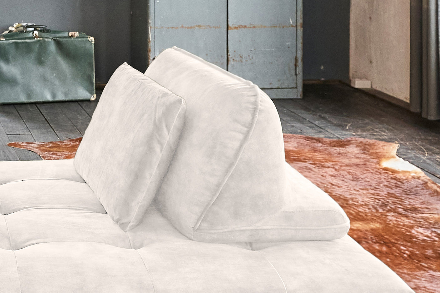 46dc2943-3618-4043-bb74-d0d99555a02d