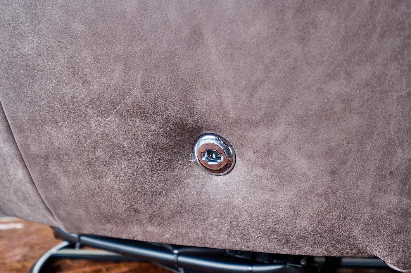 e30d74ee-50e6-4d65-9688-a3aa8c6b3719