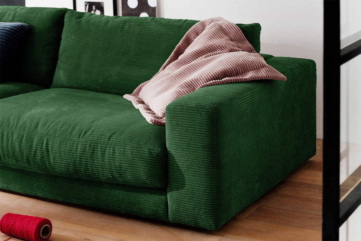 B-Ware KAWOLA Sofa MADELINE 3-Sitzer Cord smaragd