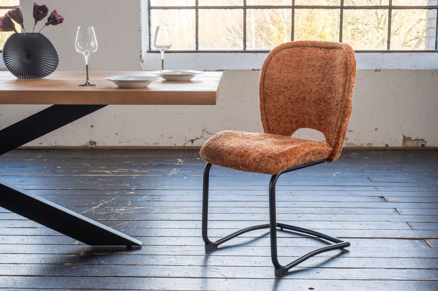 09b70fdd-4fab-460e-8627-8cb31a580638