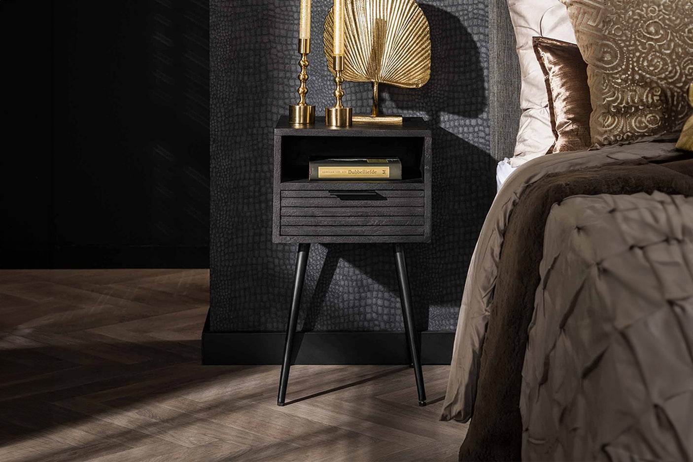 9df862a8-538a-4e64-b6cd-9b0d4a471d75