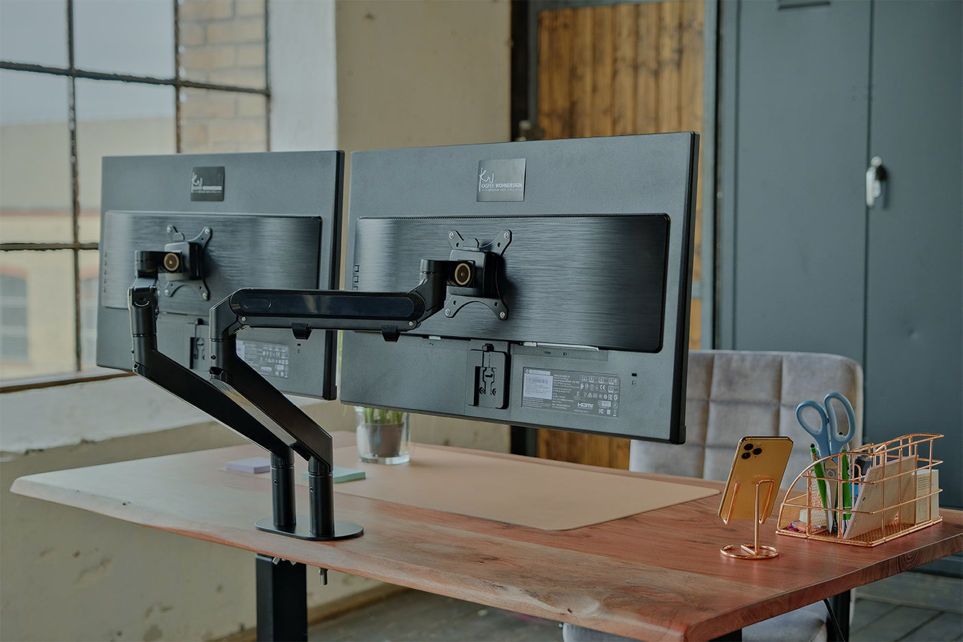 d7f84762-5d2d-4ab2-98ad-ff182e45256e