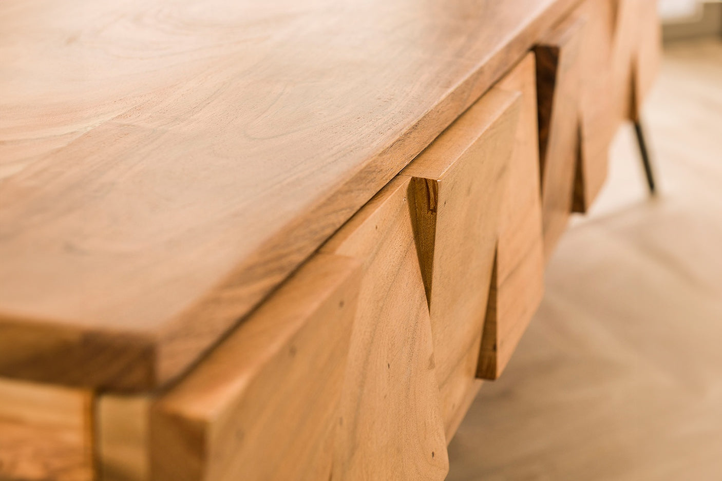 9a15a294-91dd-4c2b-81ef-496eebd8719d