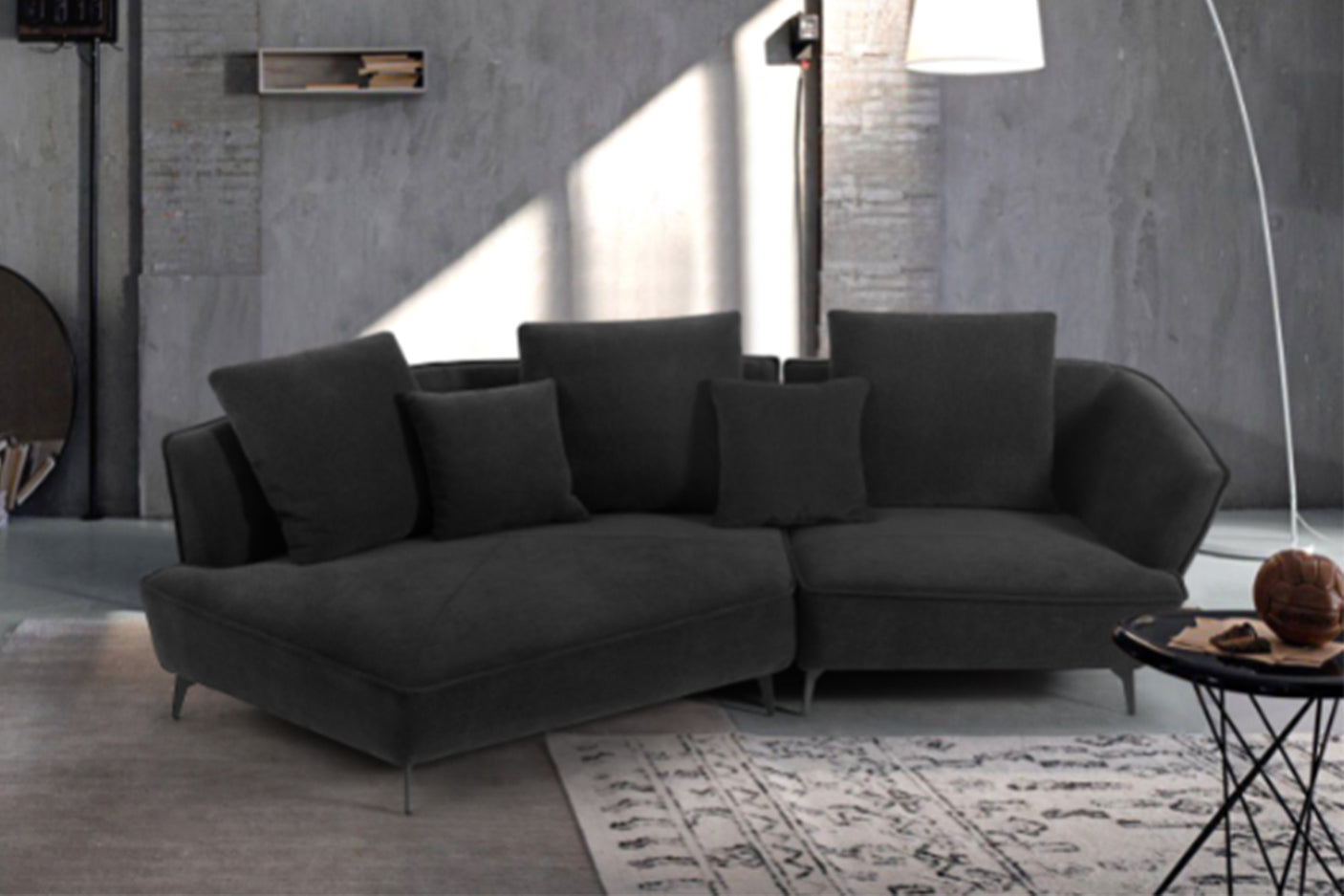 742ffb60-afa8-497c-98ce-a7a70694a806