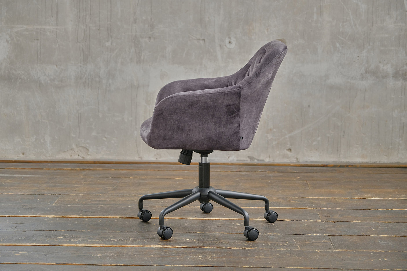 d27a094a-95d9-459f-a03f-ae6780e1c0e2