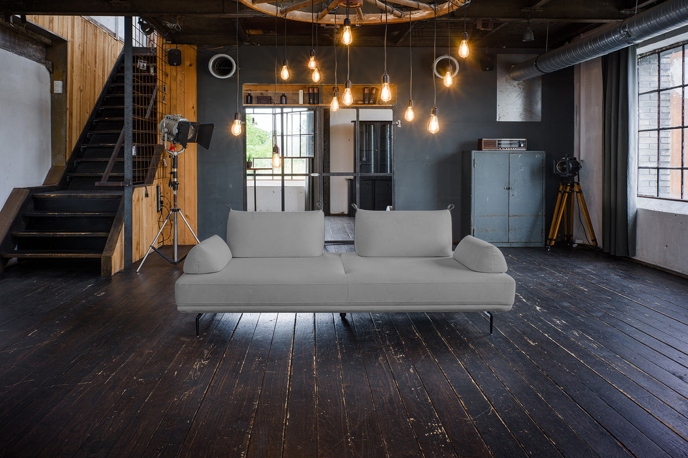 ac605bb3-6641-4243-8898-201da6284cdf