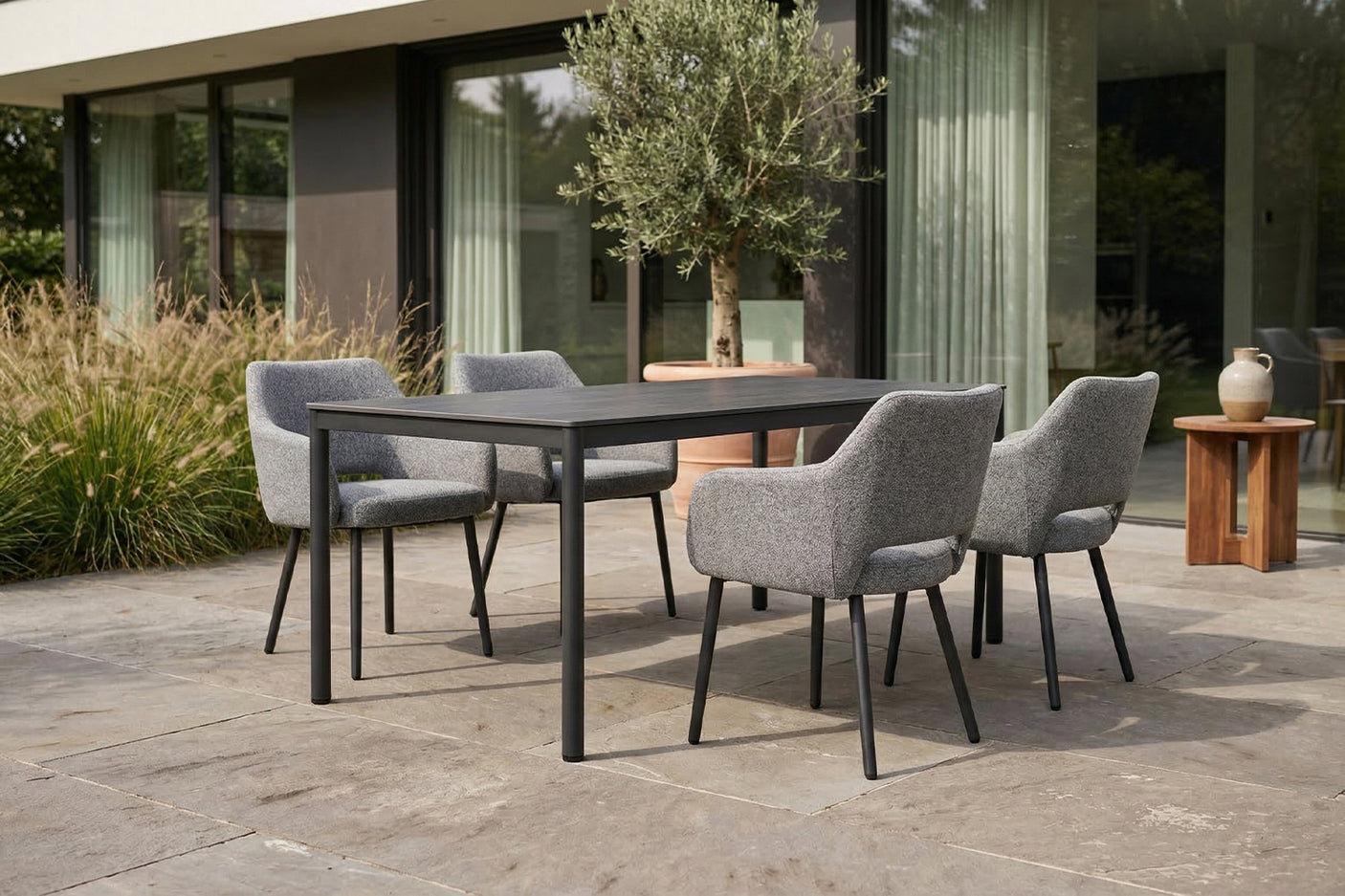 1e310370-2806-4622-86e8-08420acb66ac