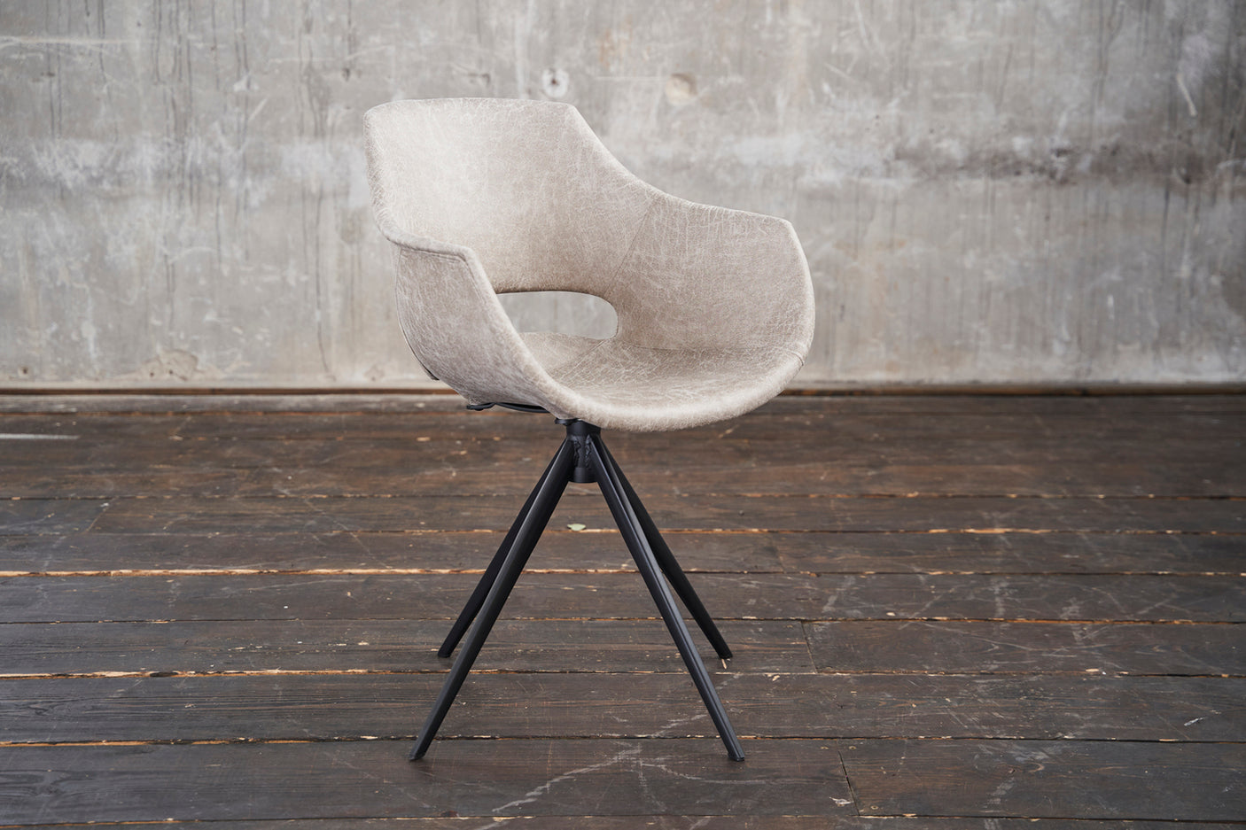 b65bad6e-2d00-4849-9d71-e18b353d831f