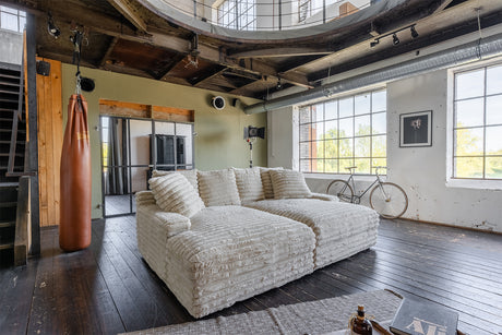 b7b67639-b557-4471-a7f4-59d4f7f62ebf