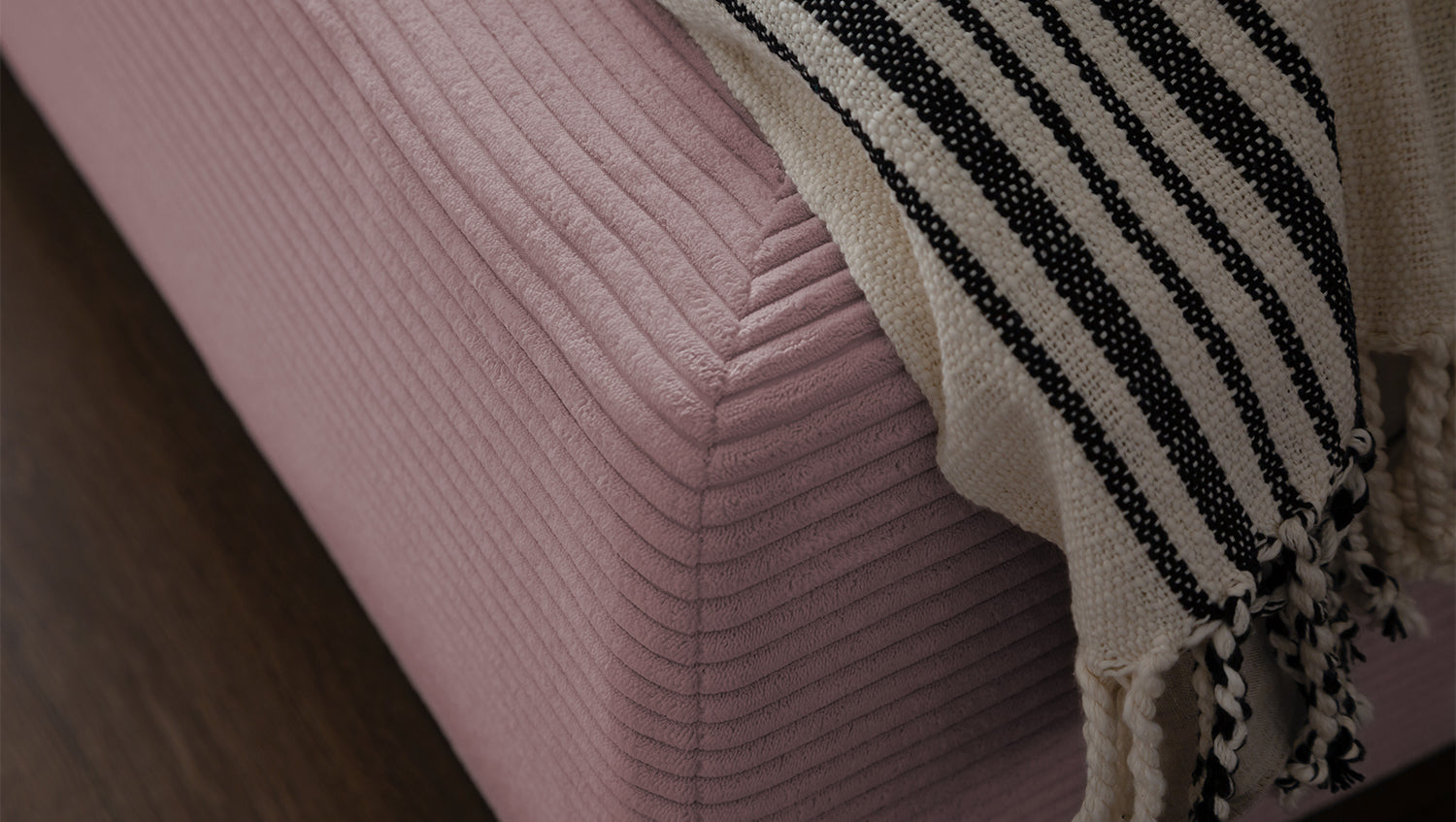 KAWOLA Bett HENRY Polsterbett Cord rosa