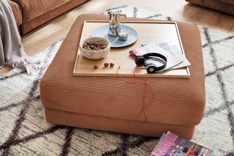 KAWOLA Big Hocker MADELINE Polsterhocker Cord rost