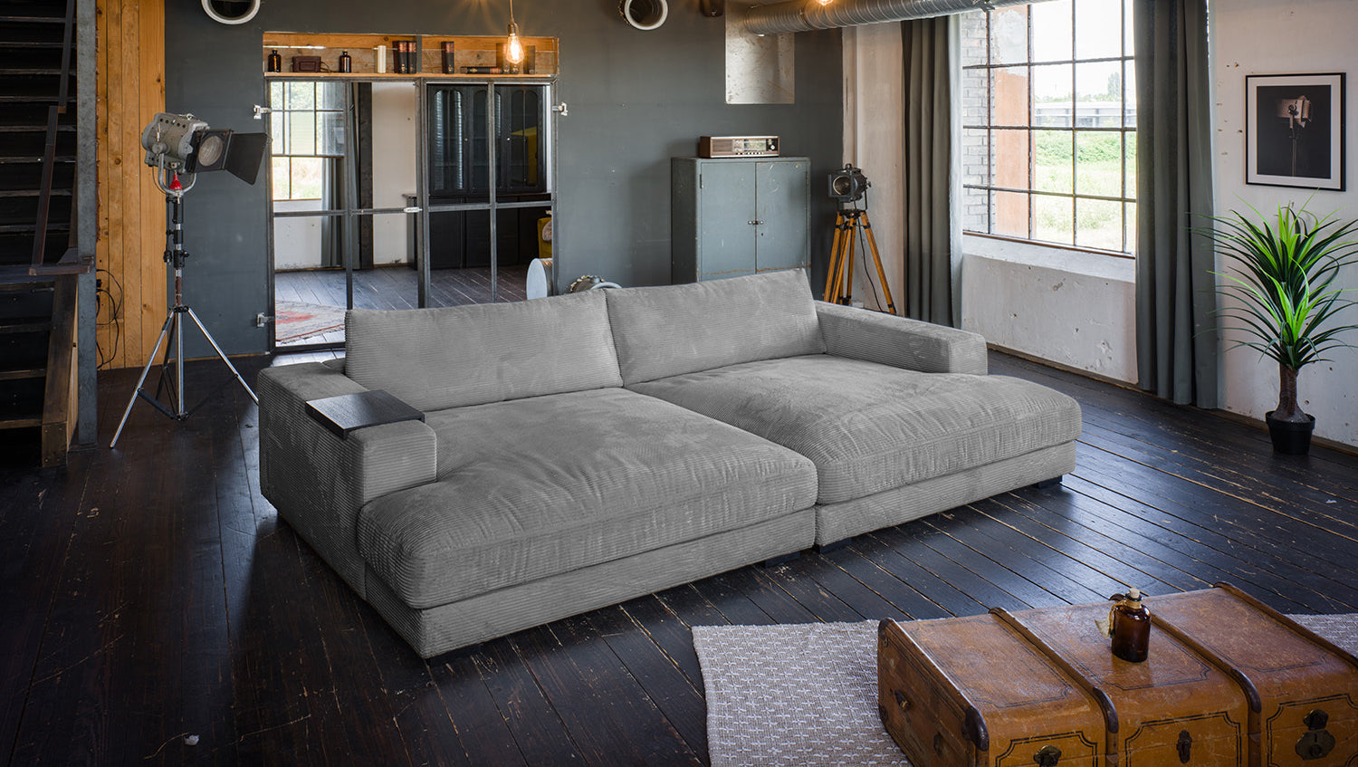 KAWOLA Big Sofa MADELINE Cord grau, 290 x 190, mit Holztablett schwarz