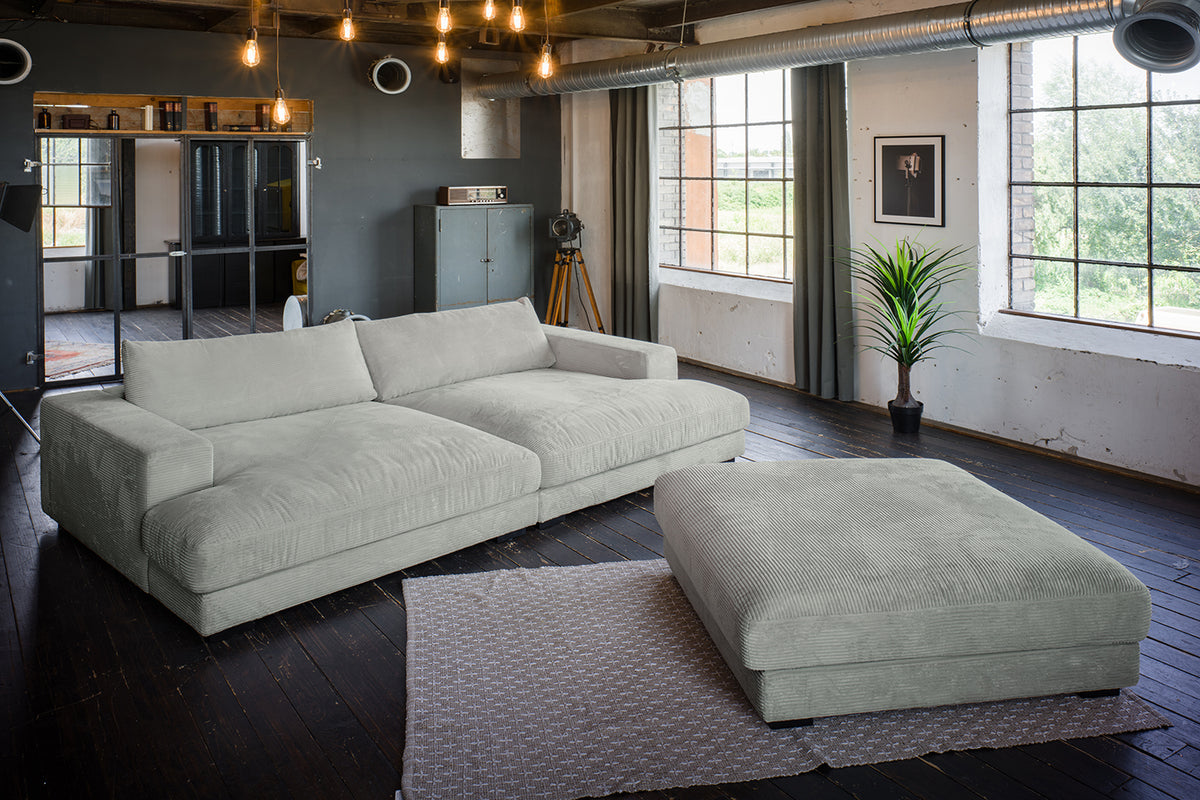 KAWOLA Big Sofa MADELINE Cord hellgrau mit Hocker und 4 Zierkissen
