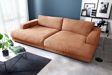 KAWOLA Big Sofa MADELINE Stoff cognac, 290 x 170, ohne Holztablett