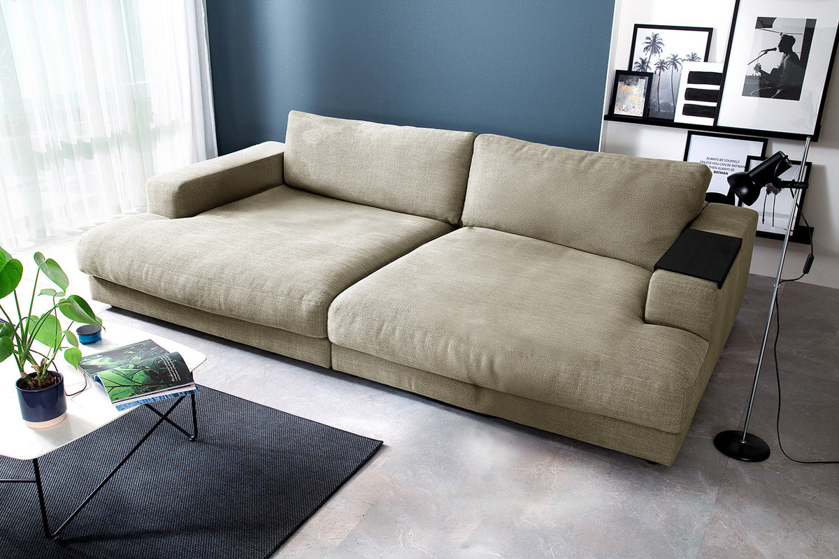 KAWOLA Big Sofa MADELINE Stoff cremeweiß, 290 x 190, mit Holztablett schwarz