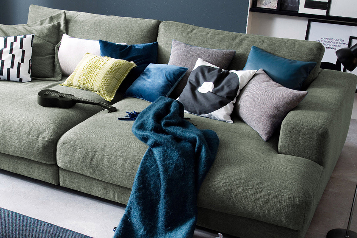 KAWOLA Big Sofa MADELINE Stoff olivgrün