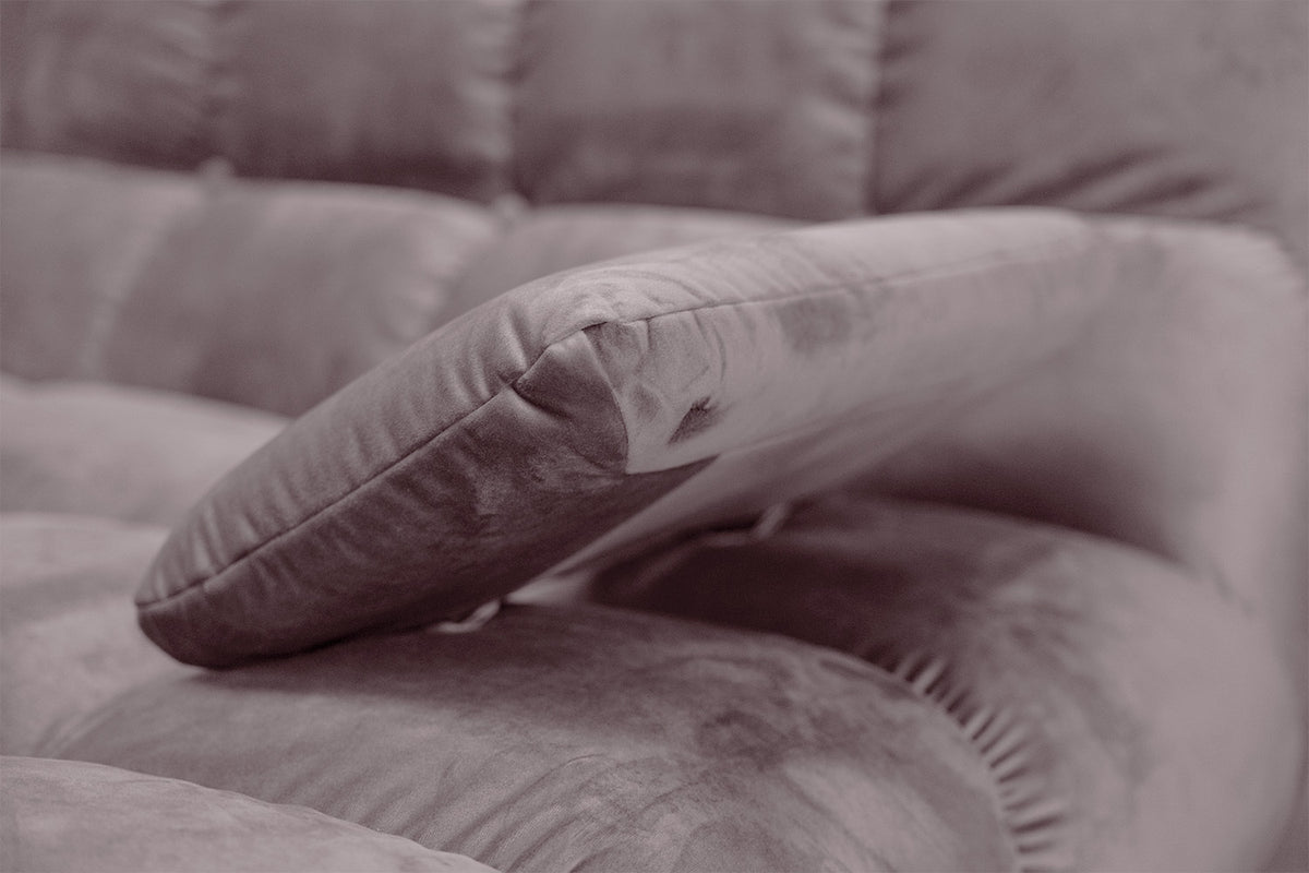 KAWOLA Big Sofa VIVIEN Velvet roségrau