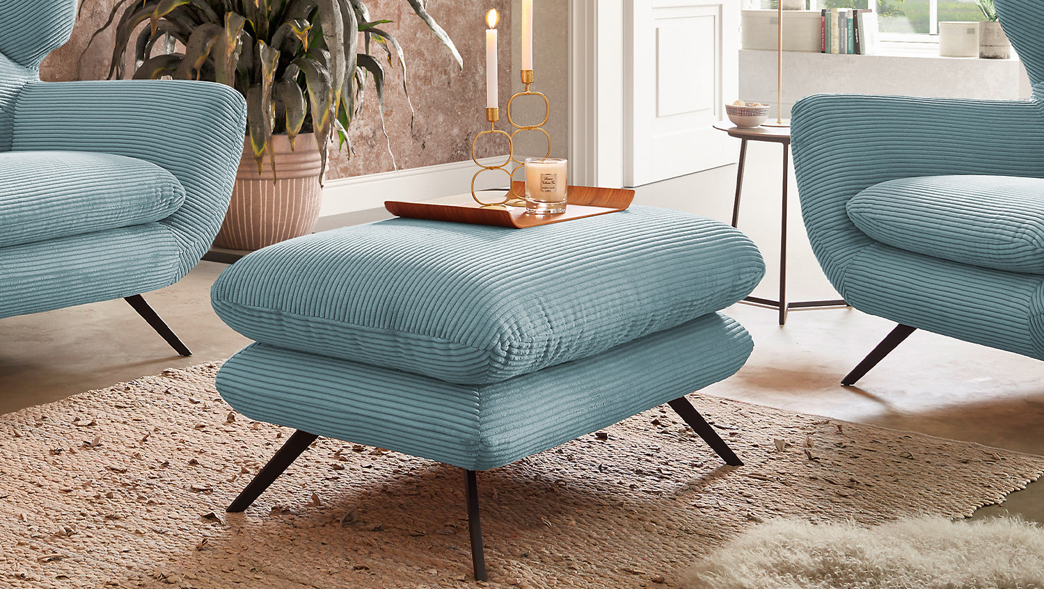 KAWOLA Hocker CHARME Hockerbank Cord hellblau