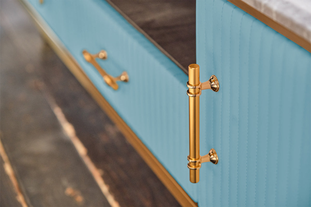 KAWOLA Lowboard MARIA TV-Bank Marmorplatte Kunstleder hellblau