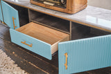 KAWOLA Lowboard MARIA TV-Bank Marmorplatte Kunstleder hellblau
