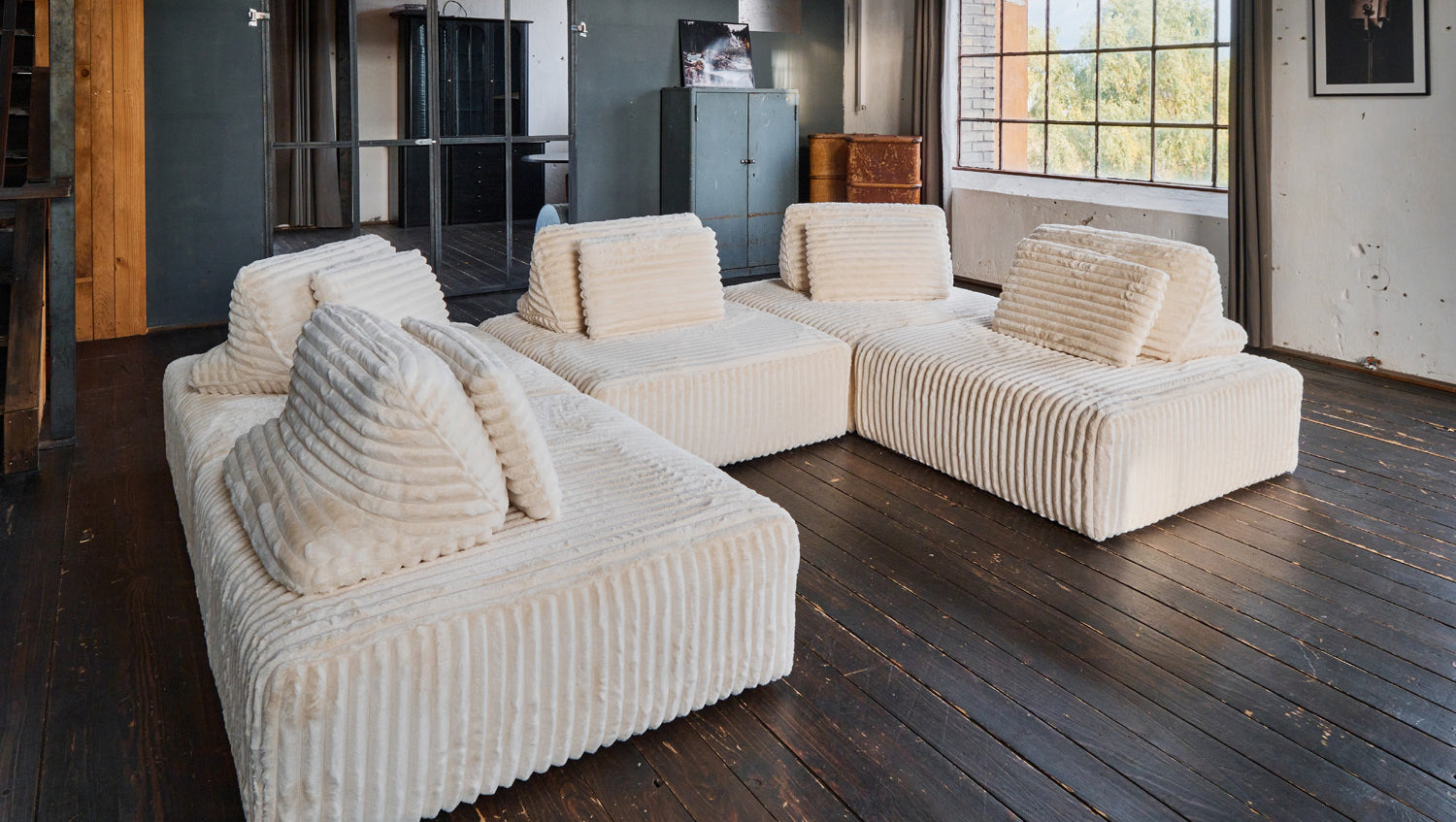 KAWOLA Modulsofa WIOLO SOFT 5 Module 5 Rückenkissen Weicher Breitcord cremeweiß