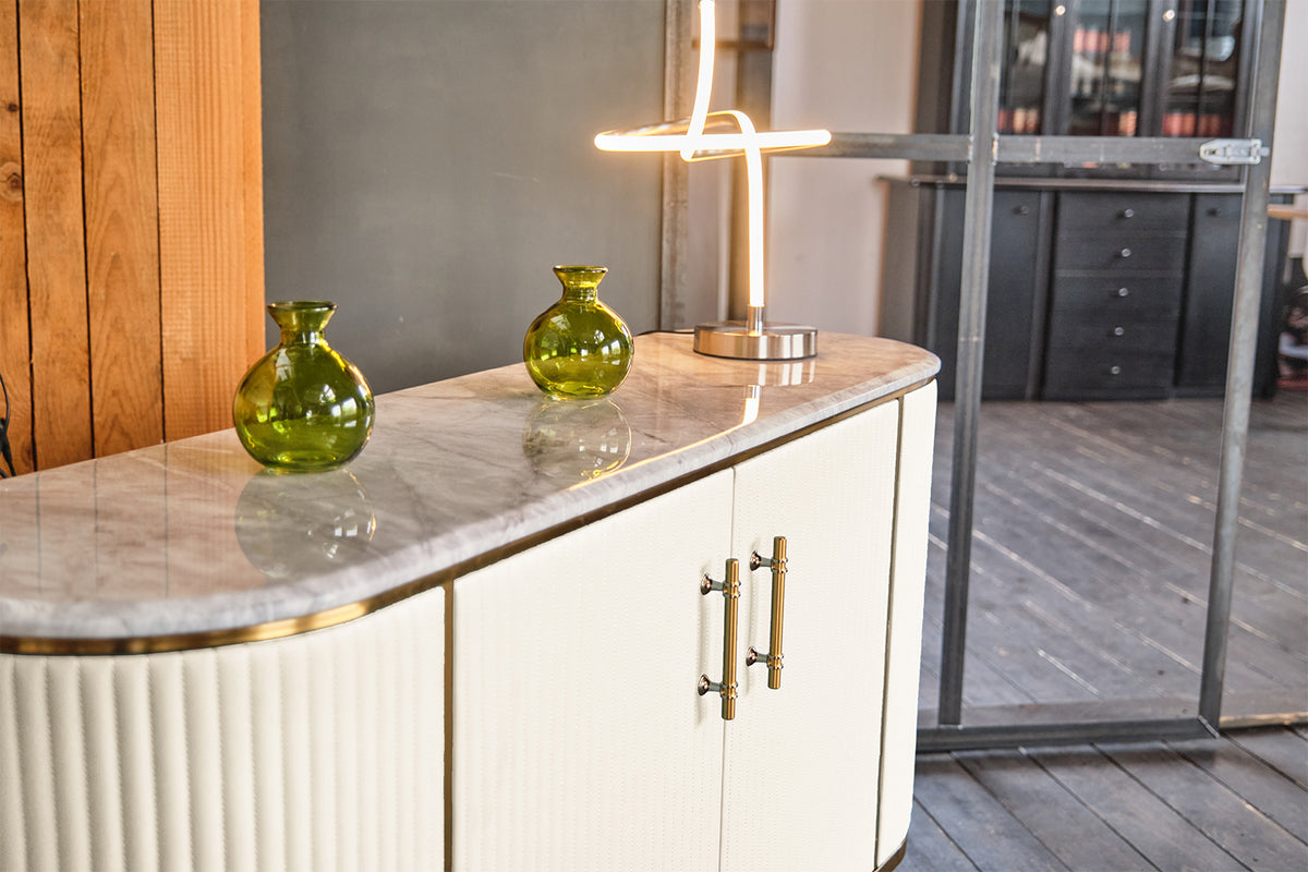 KAWOLA Sideboard MARIA Marmorplatte Kunstleder weiß