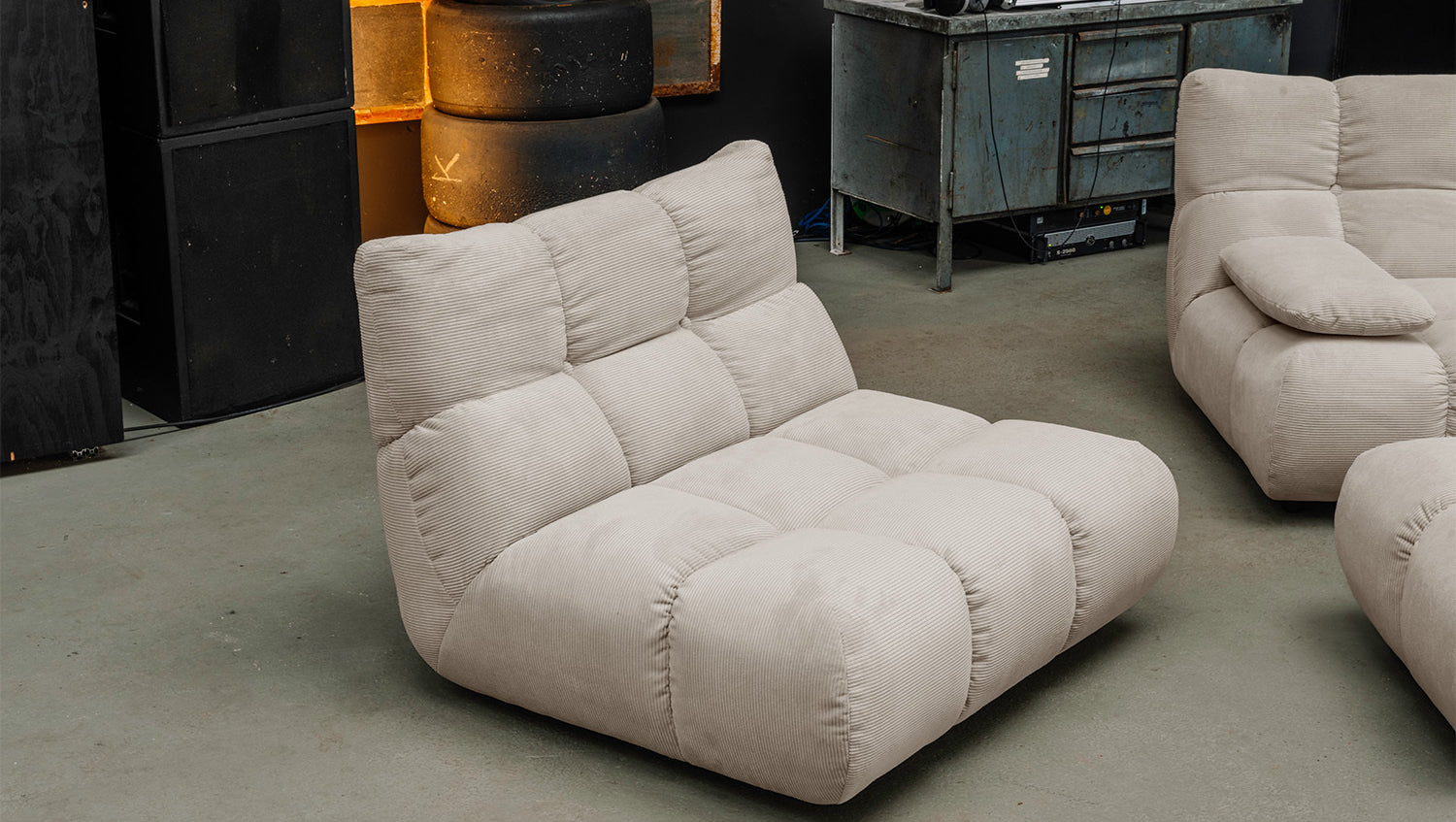KAWOLA Sitzgruppe VIVIEN Ecksofa Drehsessel Hockerbank Feincord beige
