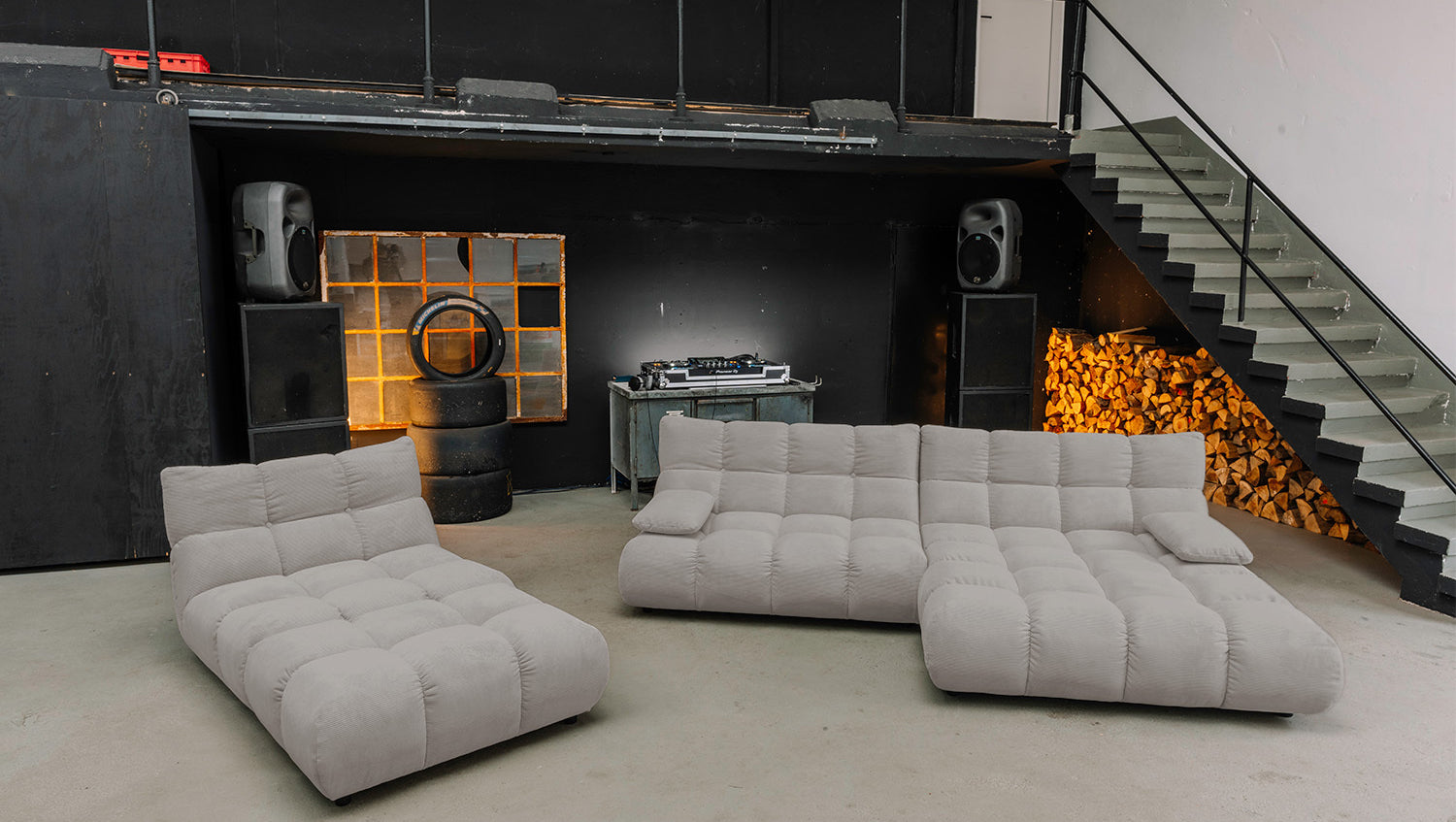 KAWOLA Sitzgruppe VIVIEN Ecksofa Drehsessel Hockerbank Feincord grau