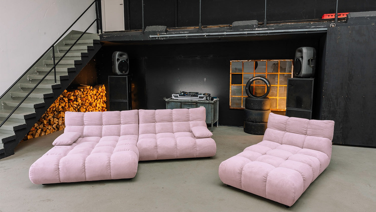 KAWOLA Sitzgruppe VIVIEN Ecksofa Drehsessel Hockerbank Feincord rosa