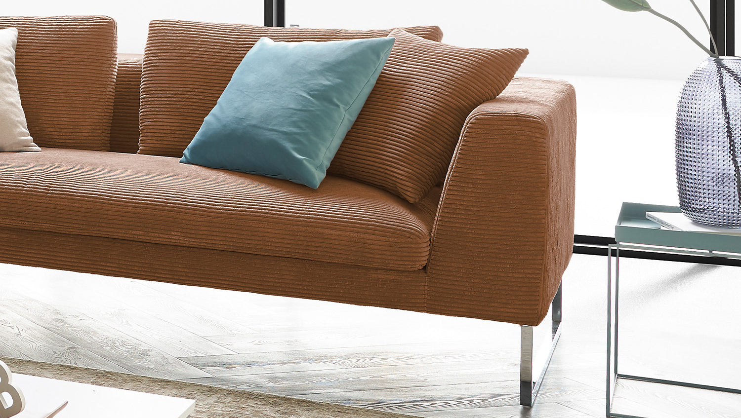 KAWOLA Sofa ARIAN 2, 5-Sitzer Metallkufe chrom Cord rost
