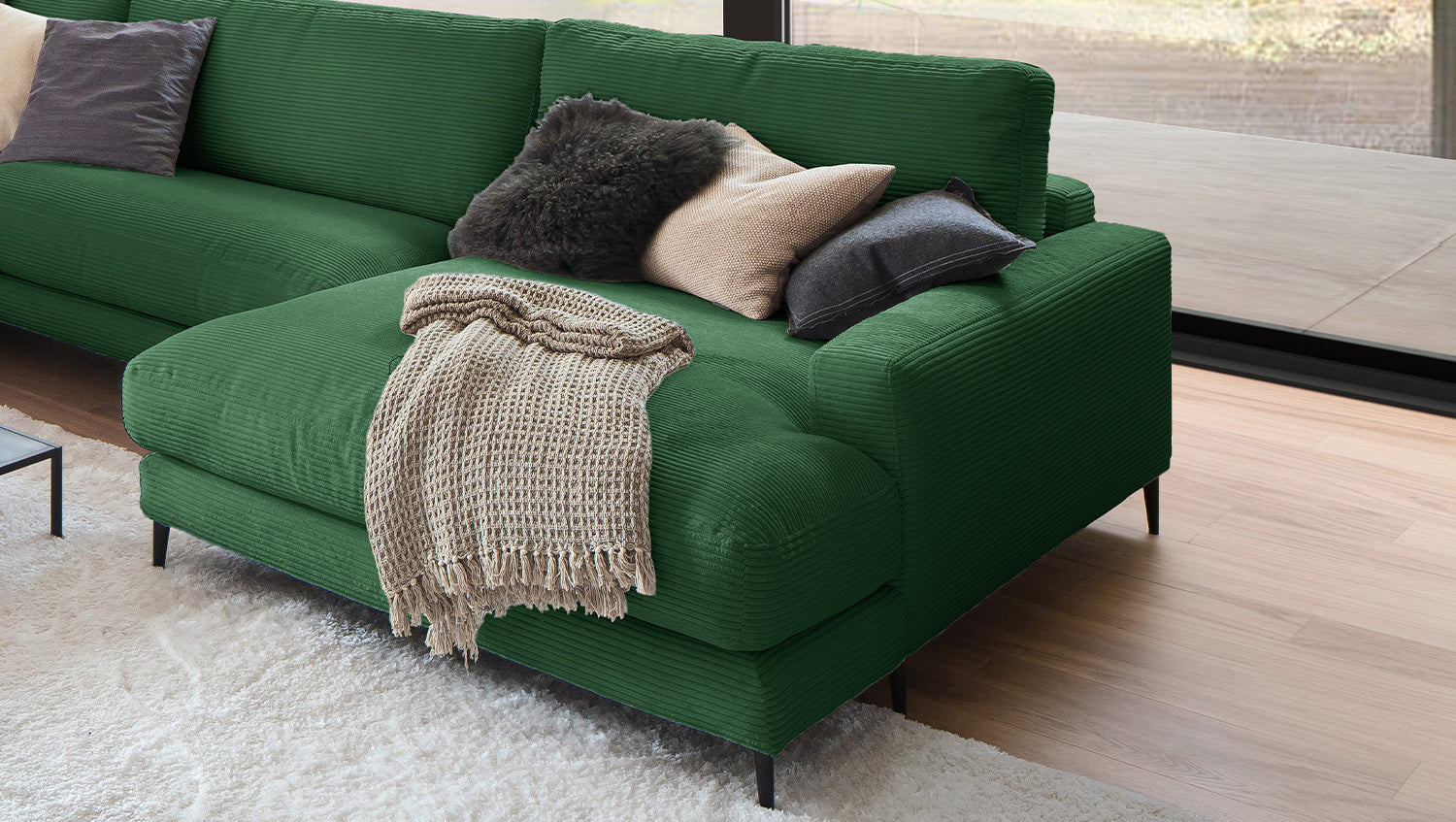 KAWOLA Sofa CARA Wohnlandschaft U-Form Cord smaragd