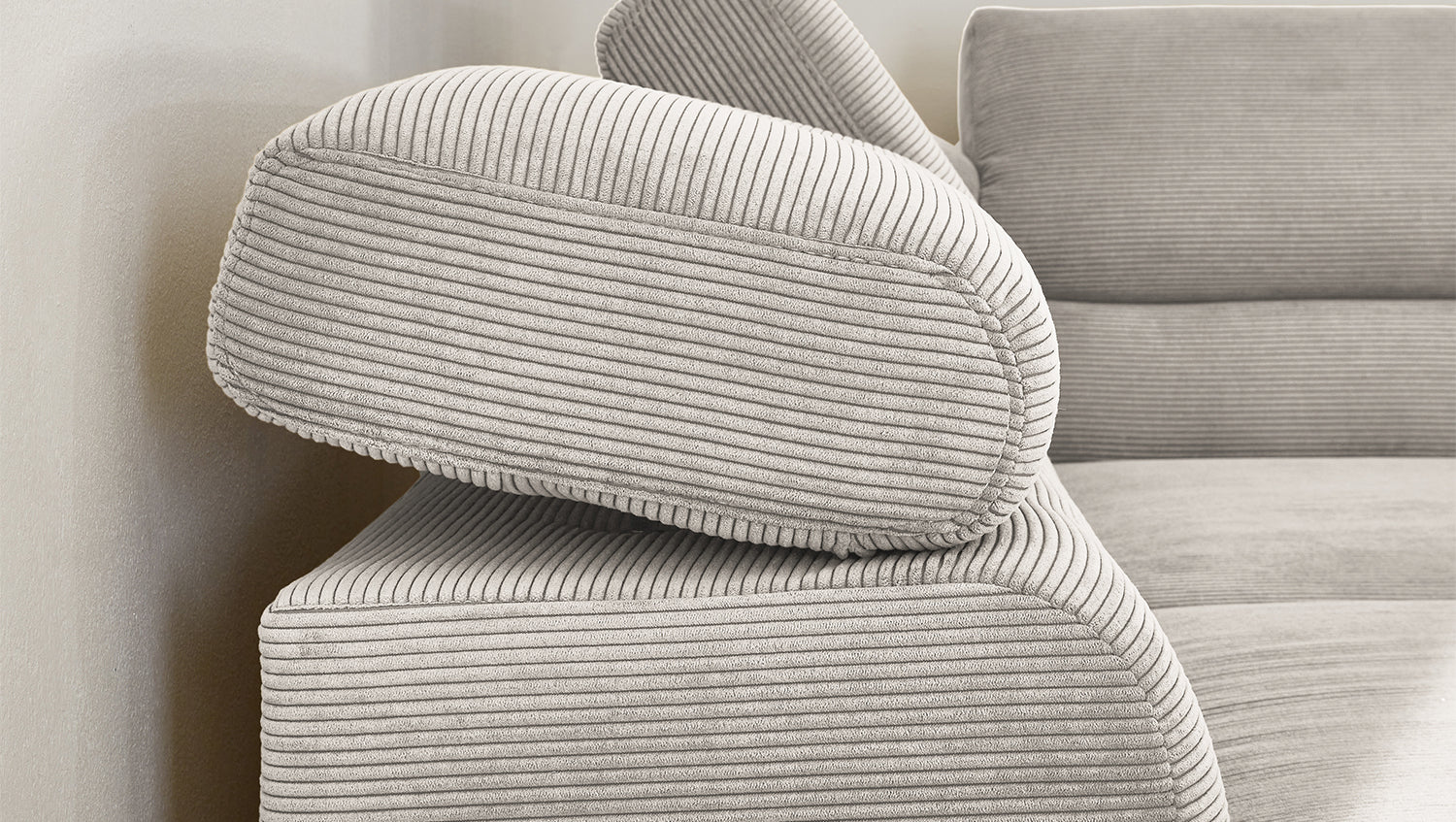 KAWOLA Sofa DELIA Ecksofa Feincord silber