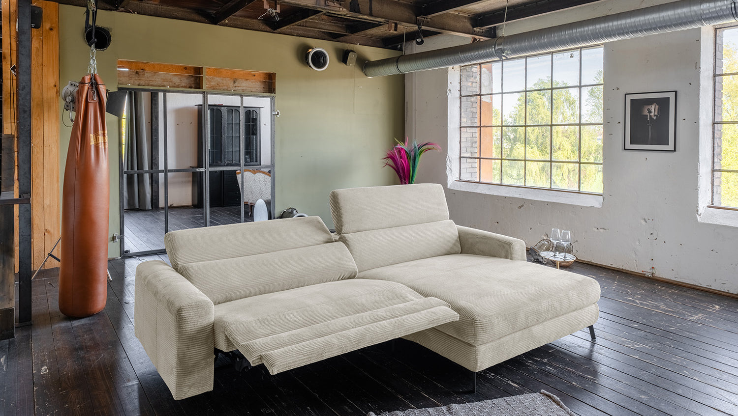 KAWOLA Sofa LAISKA Ecksofa Relaxfunktion teilmotorisch Cord cremeweiß