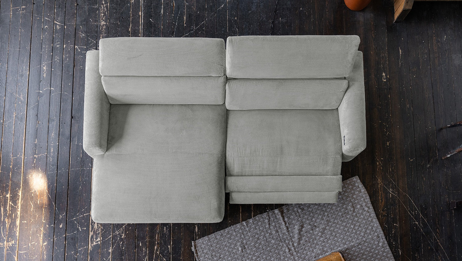 KAWOLA Sofa LAISKA Ecksofa Relaxfunktion teilmotorisch Cord hellgrau