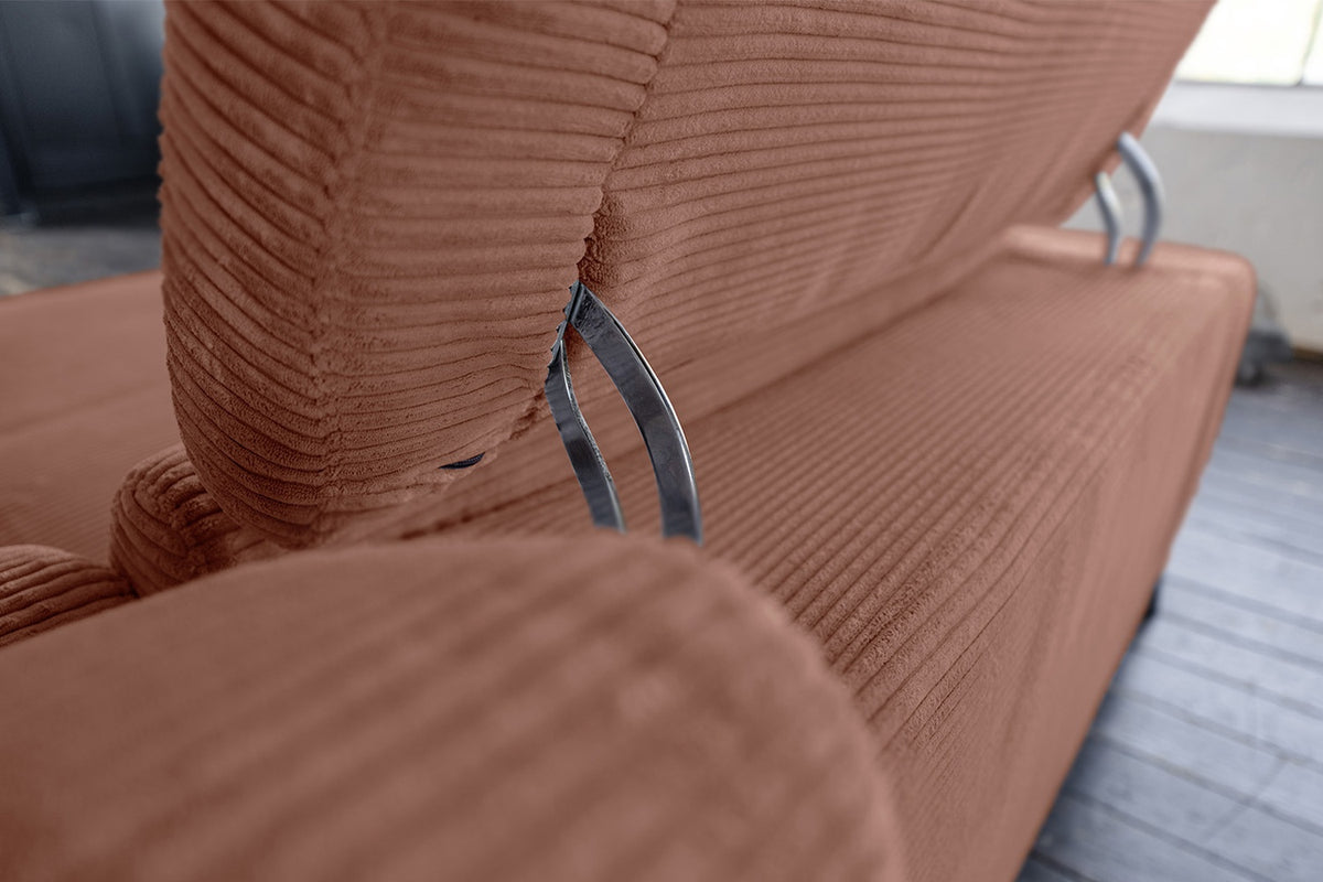 KAWOLA Sofa LAISKA Ecksofa Relaxfunktion teilmotorisch Cord rost