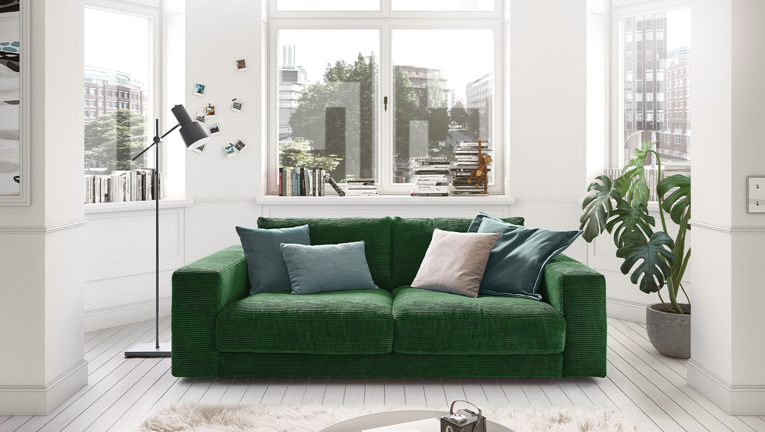KAWOLA Sofa MADELINE 2-Sitzer Cord smaragd