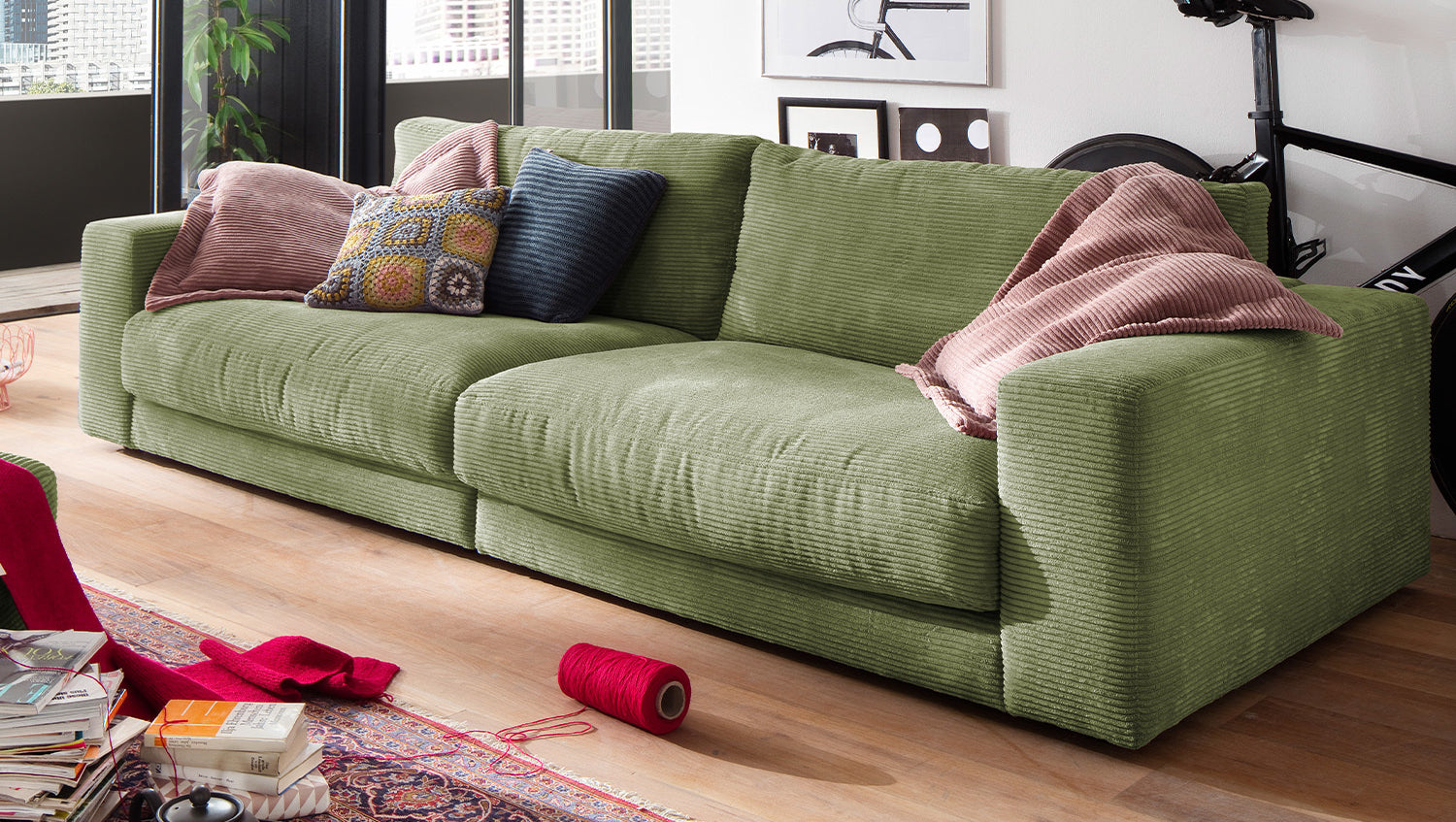 KAWOLA Sofa MADELINE 3-Sitzer Cord olivgrün