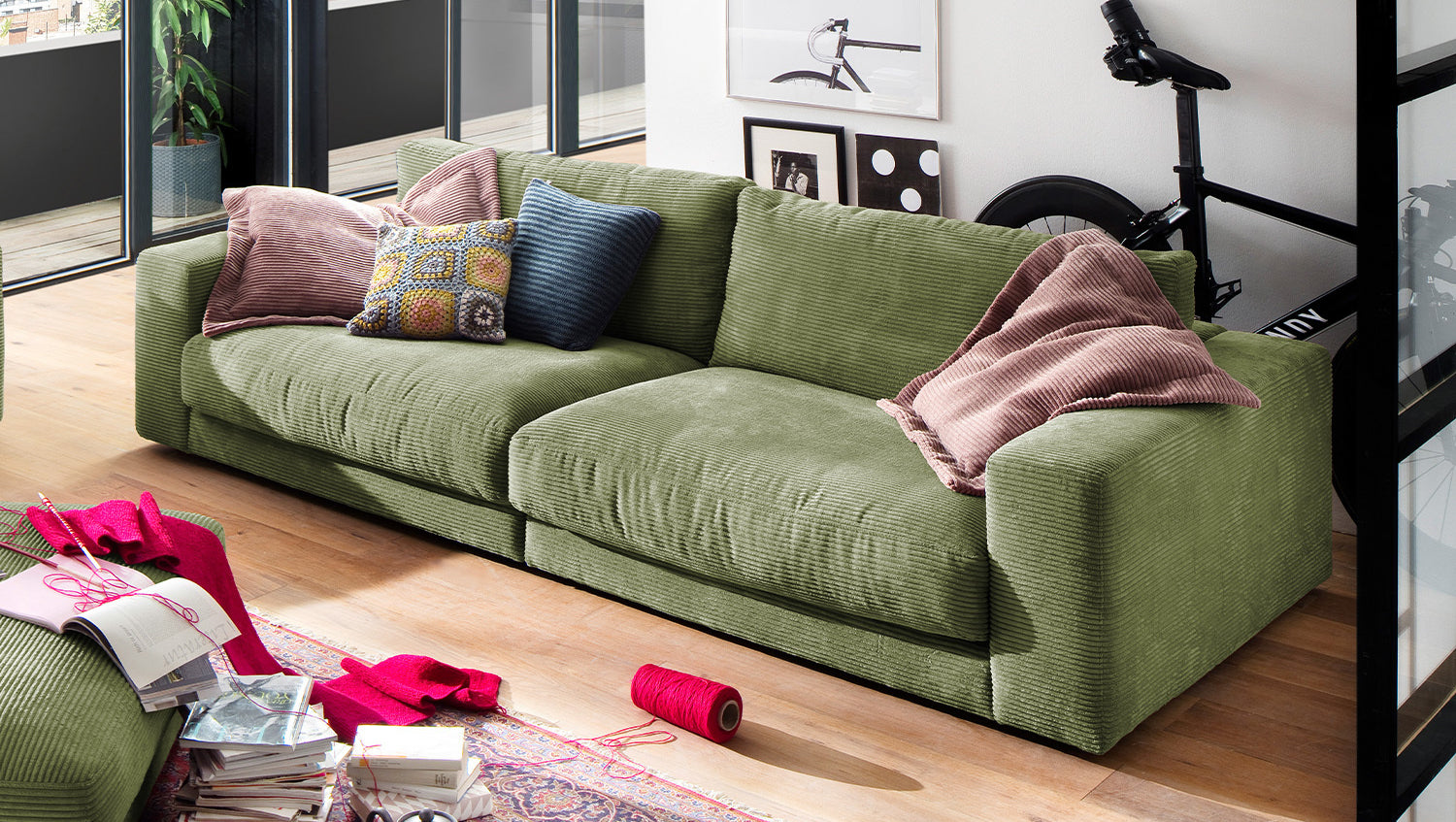 KAWOLA Sofa MADELINE 3-Sitzer Cord olivgrün