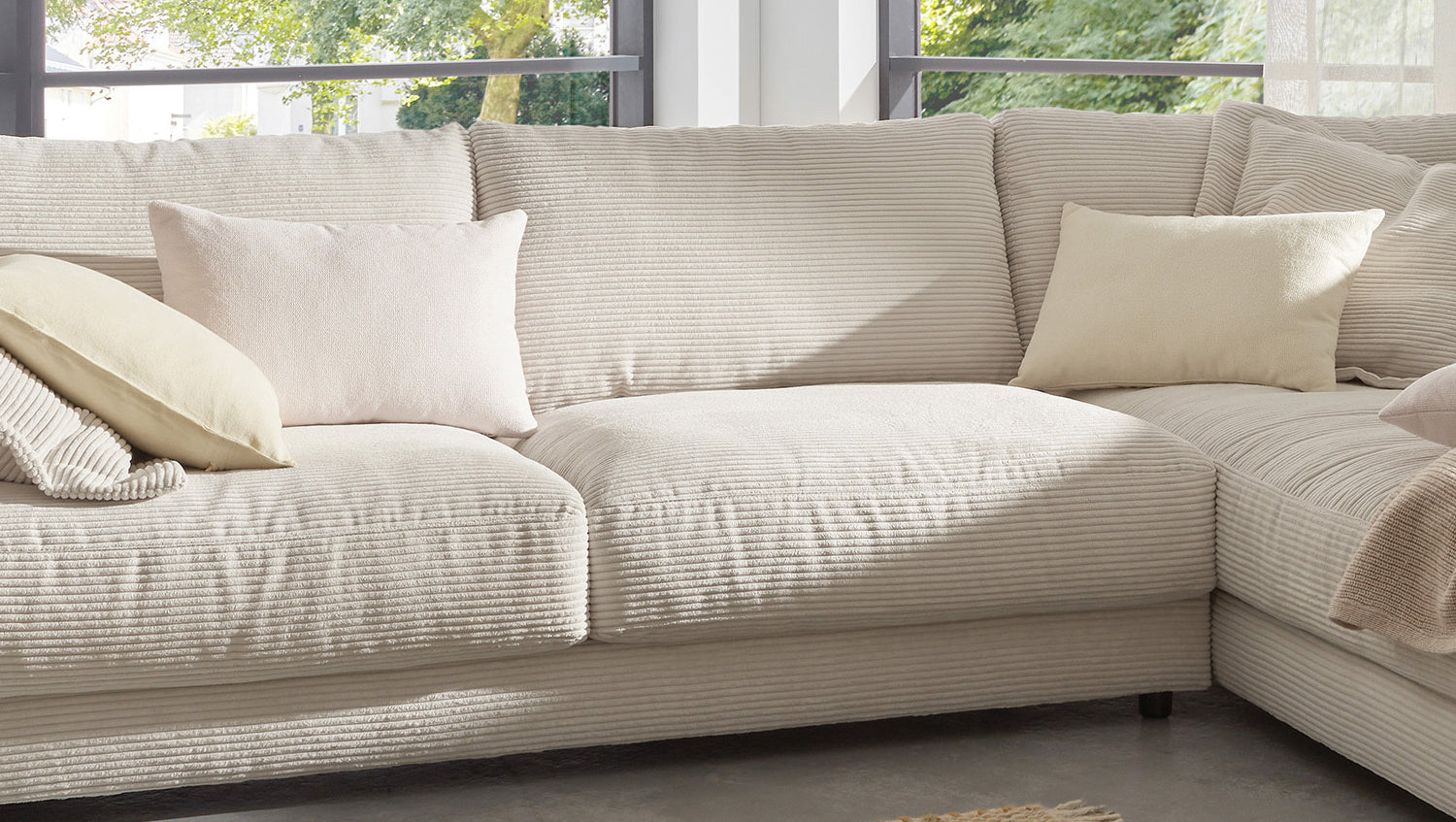 KAWOLA Sofa MADELINE Ecksofa mit Recamiere Cord cremeweiß