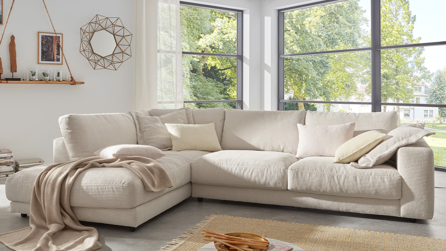 KAWOLA Sofa MADELINE Ecksofa mit Recamiere Cord cremeweiß