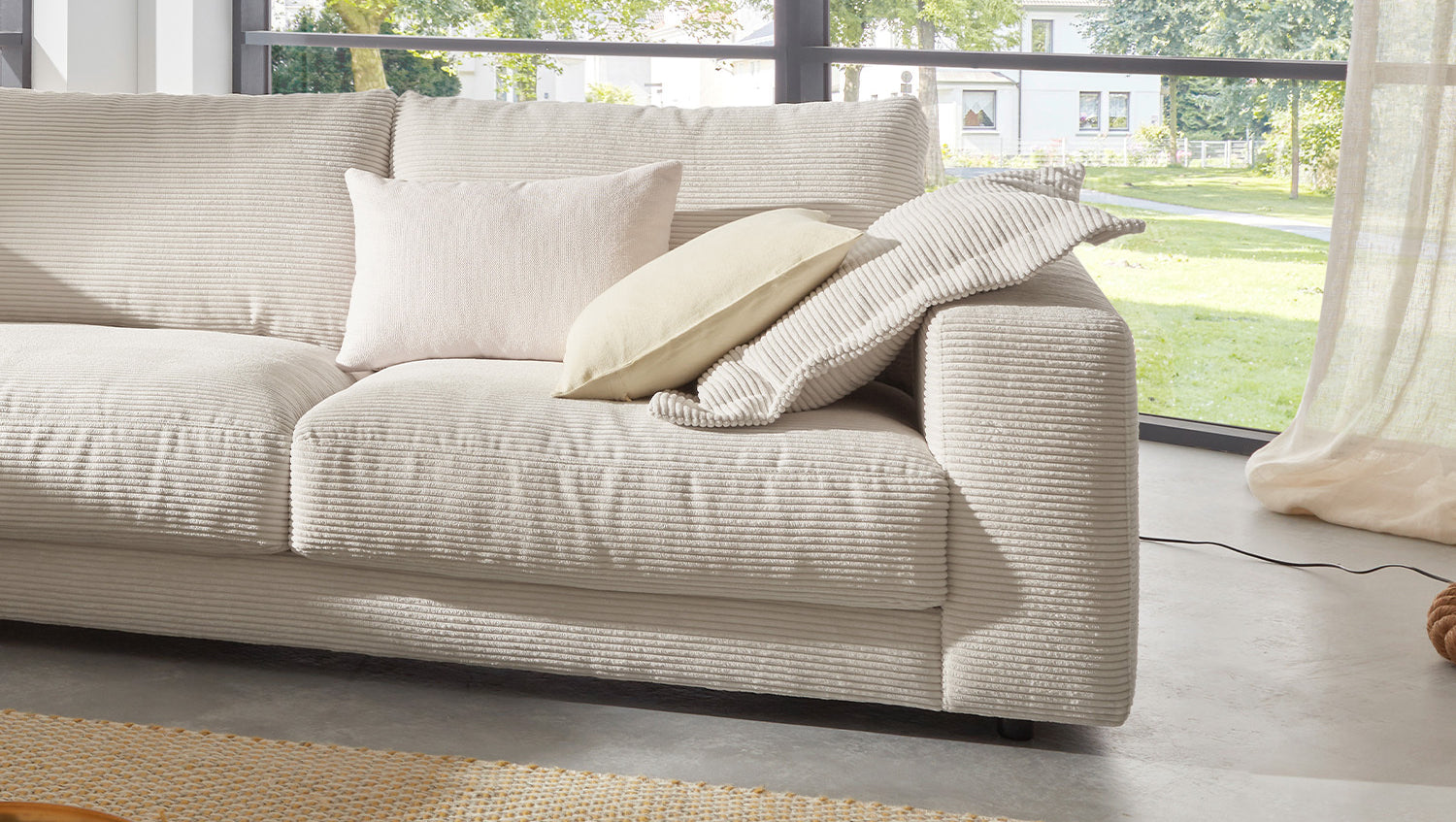 KAWOLA Sofa MADELINE Ecksofa mit Recamiere Cord cremeweiß
