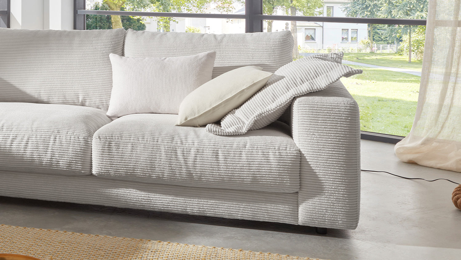 KAWOLA Sofa MADELINE Ecksofa mit Recamiere Cord hellgrau