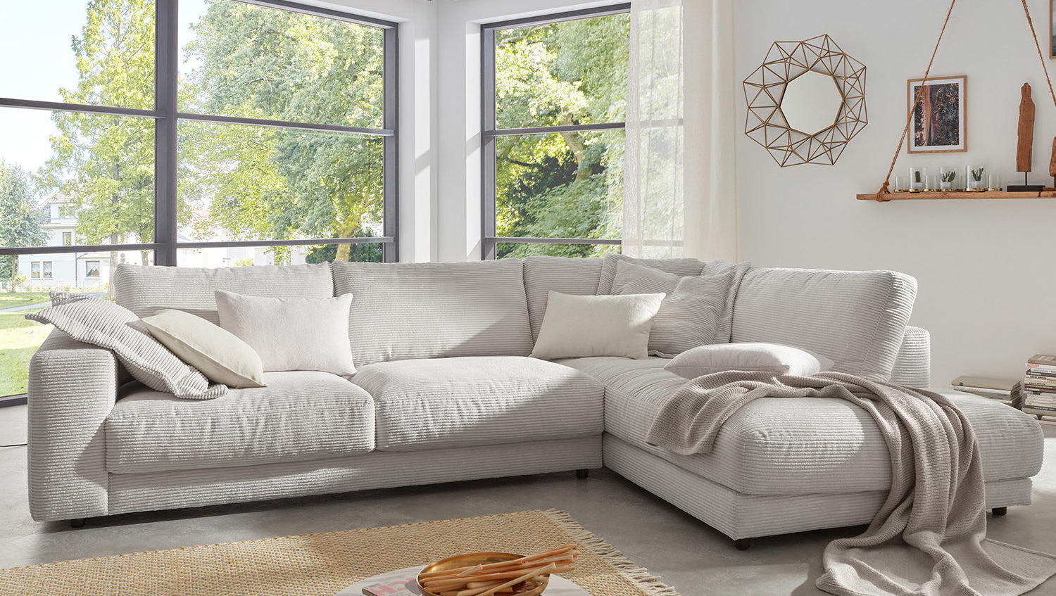 KAWOLA Sofa MADELINE Ecksofa mit Recamiere Cord hellgrau