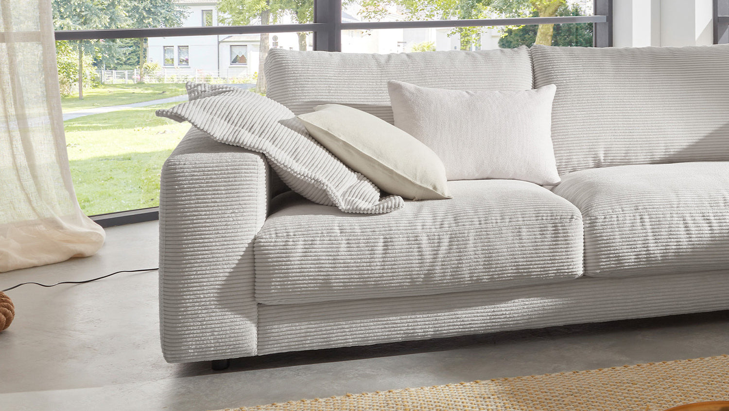 KAWOLA Sofa MADELINE Ecksofa mit Recamiere Cord hellgrau
