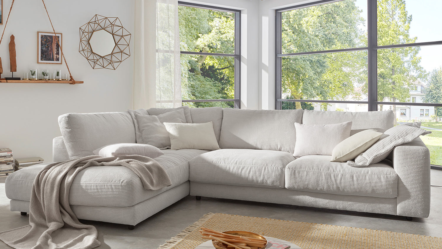 KAWOLA Sofa MADELINE Ecksofa mit Recamiere Cord hellgrau