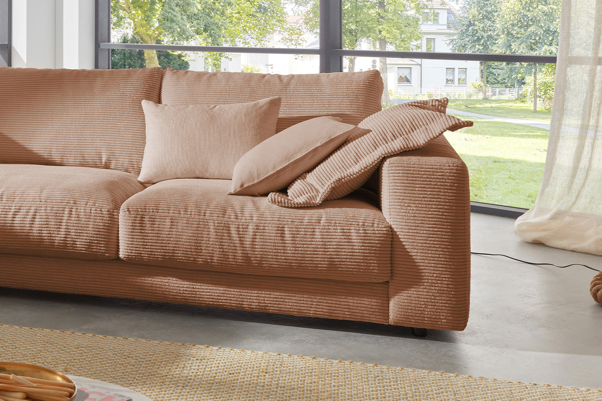 KAWOLA Sofa MADELINE Ecksofa mit Recamiere Cord rost