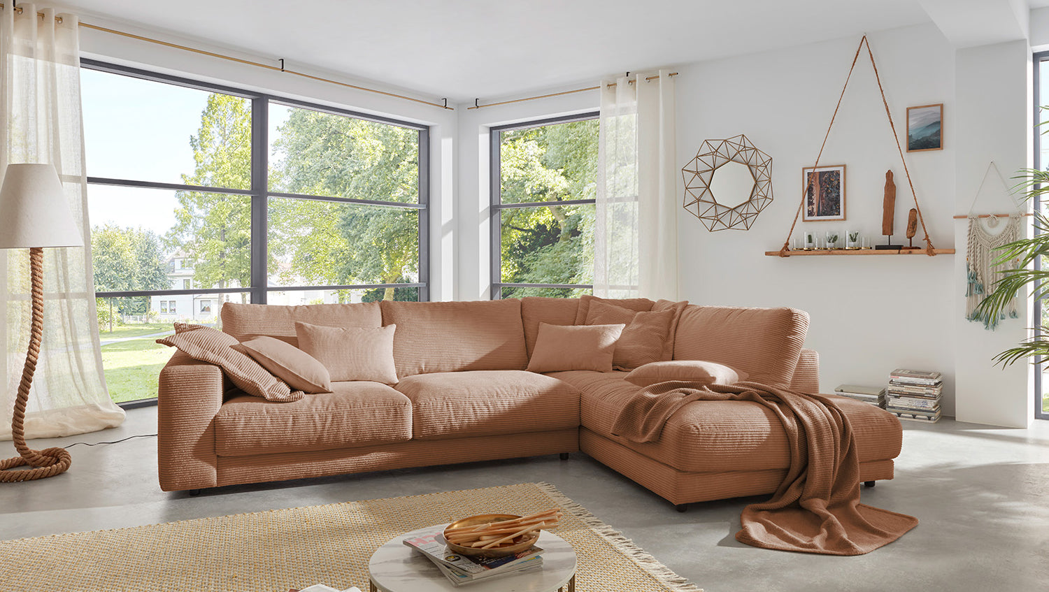 KAWOLA Sofa MADELINE Ecksofa mit Recamiere Cord rost, Rechts