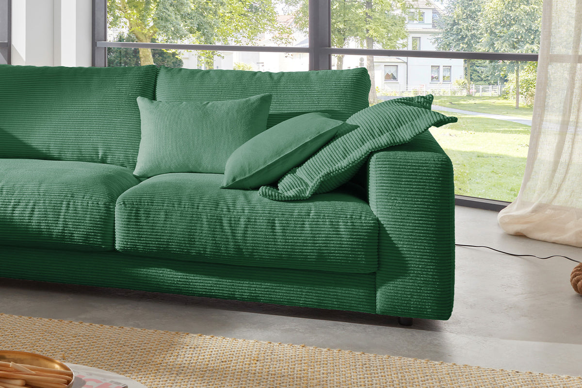 KAWOLA Sofa MADELINE Ecksofa mit Recamiere Cord smaragd