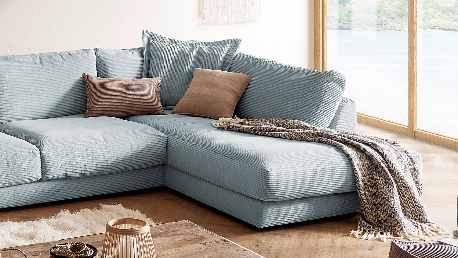 KAWOLA Sofa MADELINE Wohnlandschaft U-Form Cord hellblau