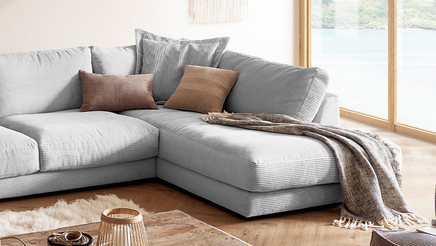 KAWOLA Sofa MADELINE Wohnlandschaft U-Form Cord hellgrau